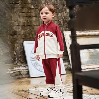 Best Coats to Wear With a Tracksuit (Any Weather)